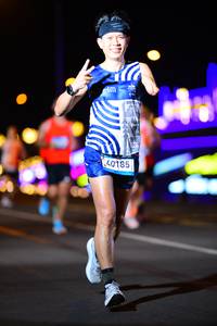 BIB: 40185
                            <button type="button" onclick="openModal(22902512)" class="btn btn-primary btn-sm float-right btn-popup" data-toggle="modal" data-target=".modal-high-quality">
                        <i class="fas fa-shopping-cart"></i> Add to Cart
                    </button>
                                            <button type="button" onclick="isThisMe(22902512, true)" class="btn btn-success btn-sm float-right btn-popup btn-isme hidden" data-toggle="tooltip" data-placement="bottom" title="นี่คือรูปของคุณใช่ไหม คลิกที่นี่เพื่อเอาเข้าอัลบั้ม">
                        <i class="fas fa-plus"></i> Add to album
                    </button>
                    <button type="button" onclick="isThisMe(22902512, false)" class="btn btn-warning btn-sm float-right btn-popup btn-isnotme hidden">
                        <i class="fas fa-ban"></i> Remove from album
                    </button>